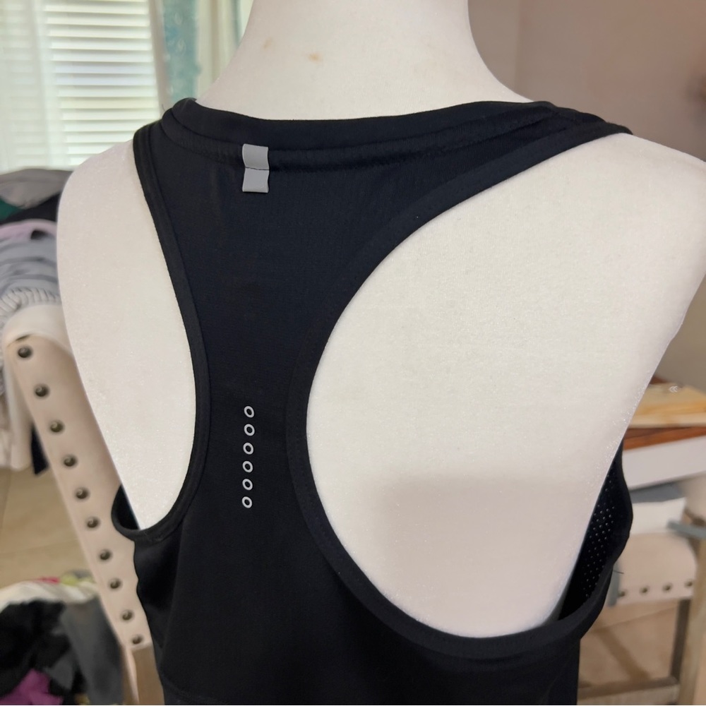 NIKE Running Dri-Fit Racerback‎ - Picture 2 of 3